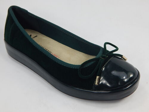 Isaac Mizrahi Live! Rakel2 Sz US 8 M Women's Velvet Patent Leather Slip-On Flats