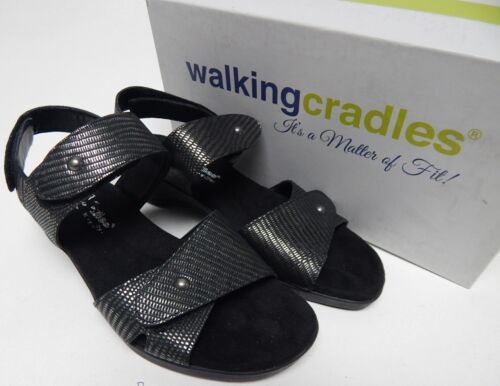 Walking Cradles Karen Size US 7 N NARROW Women's Leather Strappy Sandal Metallic