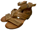 Miz Mooz Cassie Sz EU 39 W WIDE (US 8.5-9) Women's Leather Strappy Sandals Wheat
