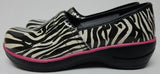Landau Smitten Zebra Sz EU 41 (US 10 M) Womens Leather Slip Resist Nursing Shoe
