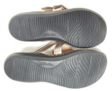 Clarks Laurieann Gema Size US 6.5 M EU 37 Women's Leather T-Strap Sandals Taupe