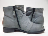 Miz Mooz Sallie Size EU 40 W (US 9-9.5 W WIDE) Women's Leather Ankle Booties