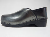 Bjork Size EU 41 (US 9.5 - 10) Women's Patent Leather Clogs Anthracite Silver