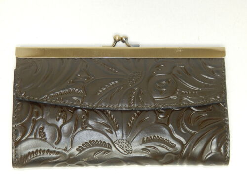 Patricia Nash Paola Tooled Leather Kiss Lock RFID Clasp Wallet Moss P496244